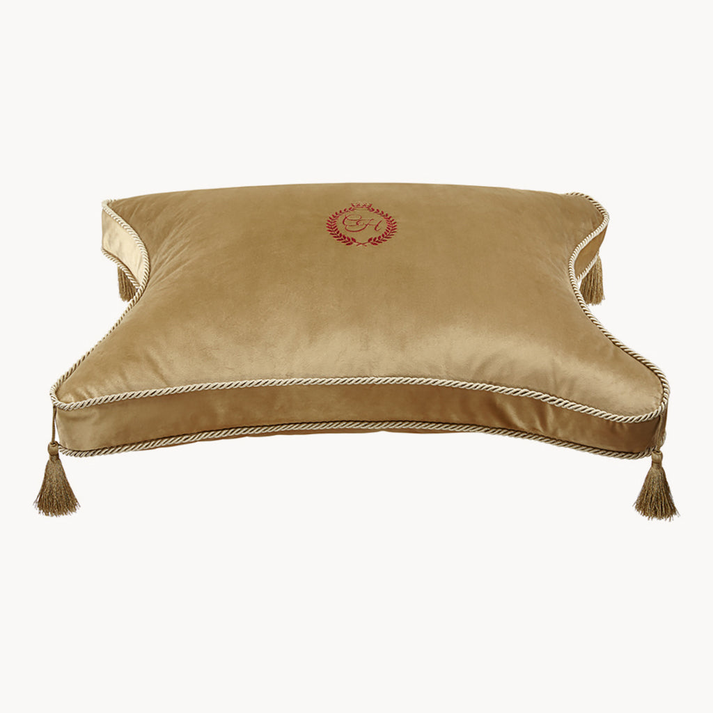 King & Queen Gold Pillow Pet Bed