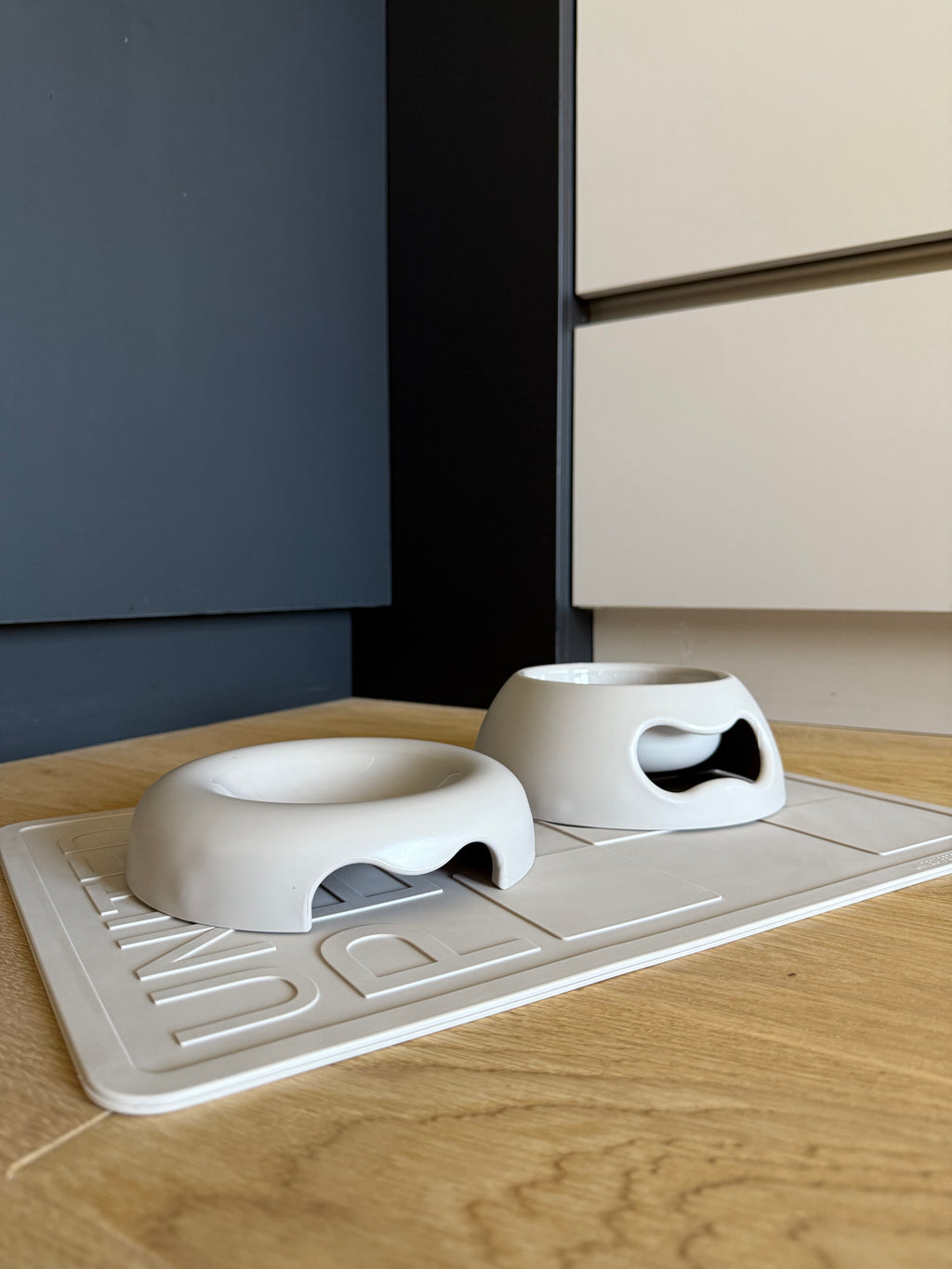 Kitty Taupe Cat Bowl