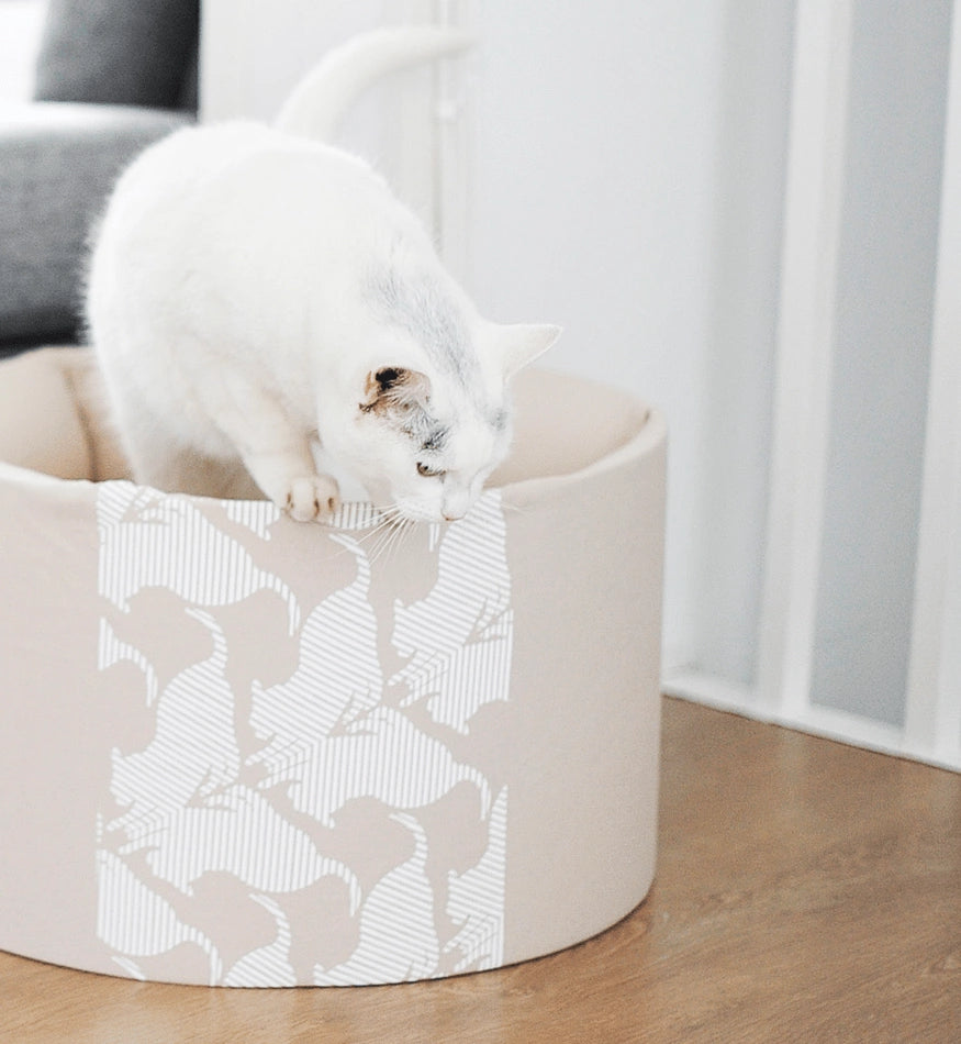 Oti Beige Elevated Cat Bed