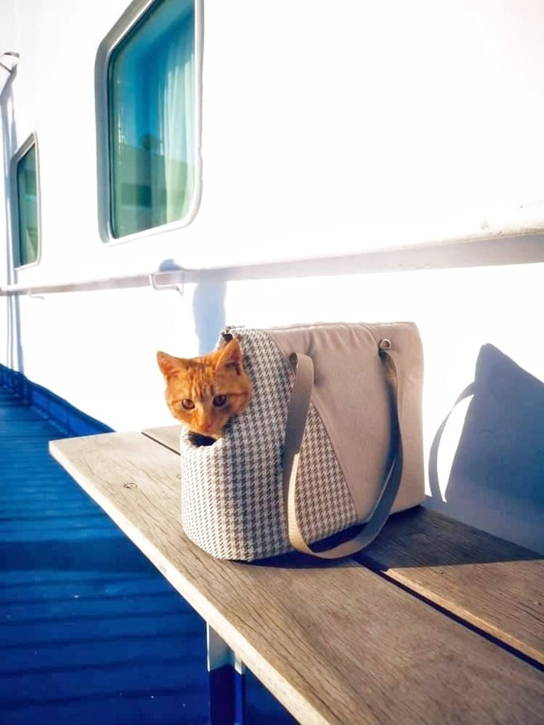 Berlin Ecru Pet Carrier Bag
