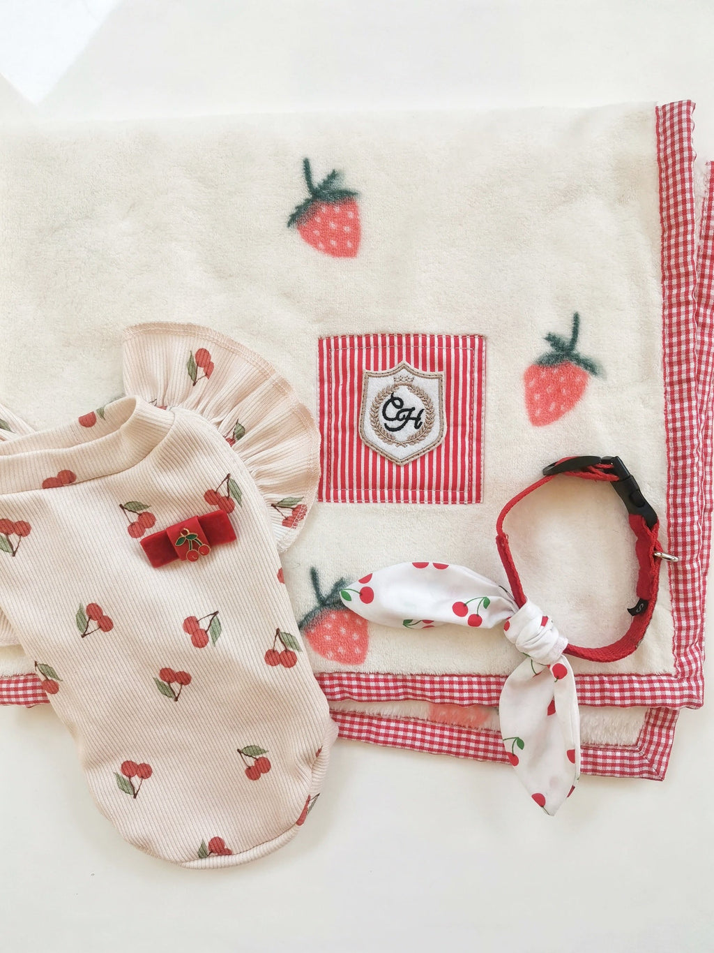 Fruity Strawberry Pet Blanket for Dogs or Cats
